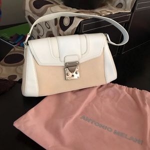 Antonio Melani Tan/White Purse wDust Cover